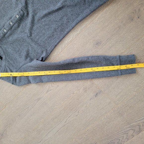 Roots Canada basic heather grey marled long sleeve top - Picture 10 of 13